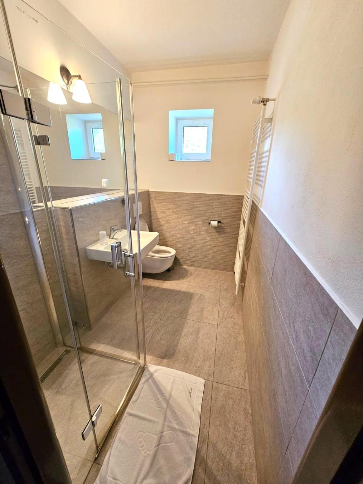 Hotel Konsel Říčky Bagian luar foto
