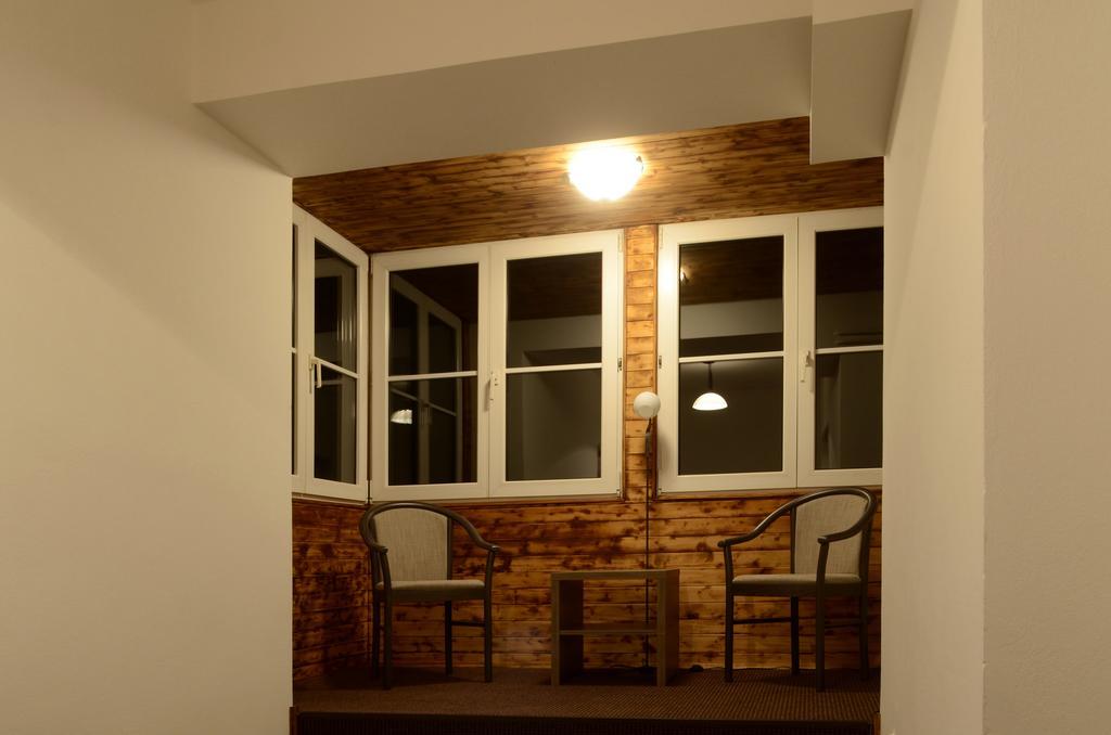Hotel Konsel Říčky Ruang foto